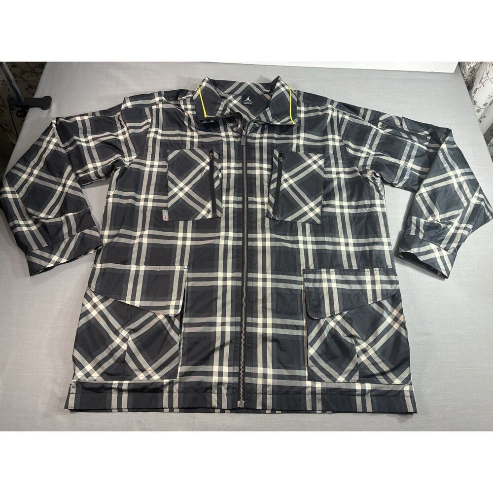 Jordan Plaid Zip Front Jacket Mens XL Black Gray Checkered Lightweight Coat